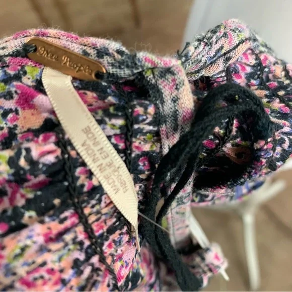 NEW Free People Next Vacation Top in Black Combo - Picture 10 of 11